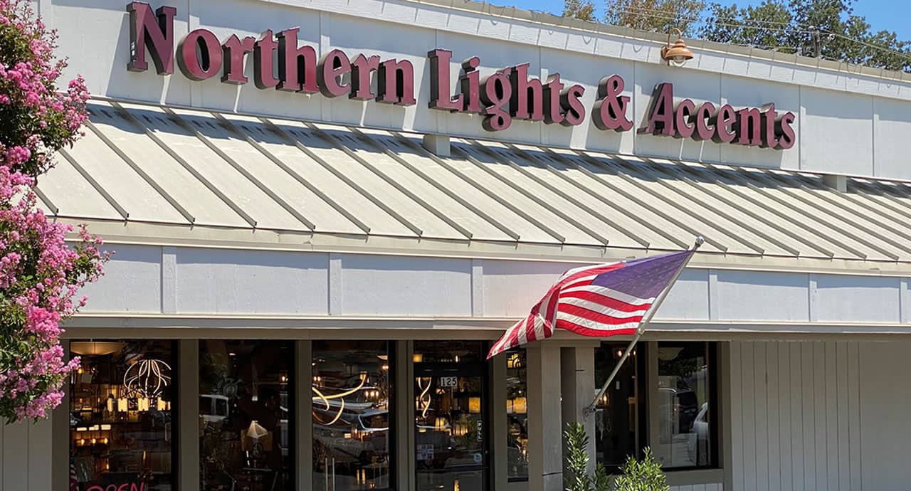 northern-lights-and-accents